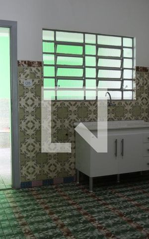 Casa para alugar com 150m², 3 quartos e 2 vagasCozinha