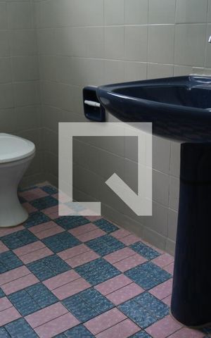 Casa para alugar com 150m², 3 quartos e 2 vagasBanheiro