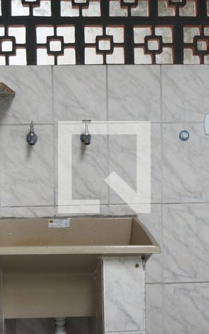 Casa para alugar com 60m², 1 quarto e sem vagaÁrea de Serviço