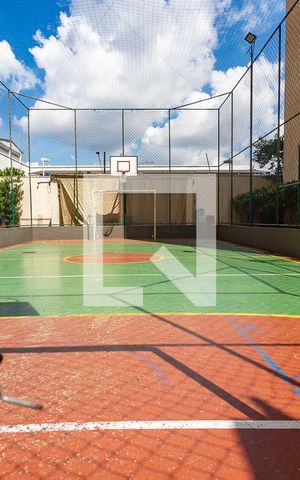Apartamento à venda com 44m², 2 quartos e 1 vaga Apartamento à venda com 44m², 2 quartos e 1 vagaQuadra Esportiva
