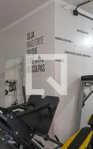 Apartamento à venda com 44m², 2 quartos e 1 vaga Apartamento à venda com 44m², 2 quartos e 1 vagaAcademia
