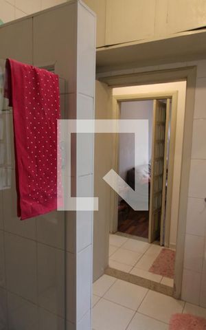 Apartamento à venda com 45m², 2 quartos e sem vagaBanheiro