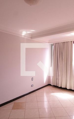 Apartamento para alugar com 240m², 3 quartos e 3 vagasQuarto 3 - Suíte