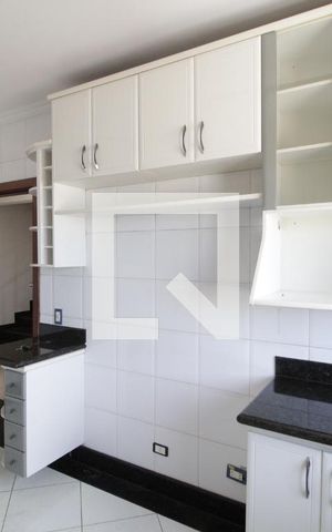 Apartamento para alugar com 240m², 3 quartos e 3 vagasCozinha 
