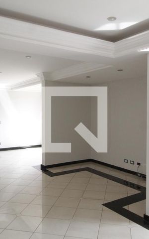 Apartamento para alugar com 240m², 3 quartos e 3 vagasSala
