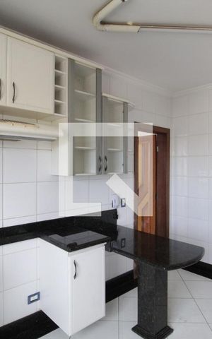 Apartamento para alugar com 240m², 3 quartos e 3 vagasCozinha 