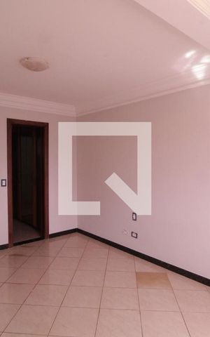 Apartamento para alugar com 240m², 3 quartos e 3 vagasQuarto 3 - Suíte