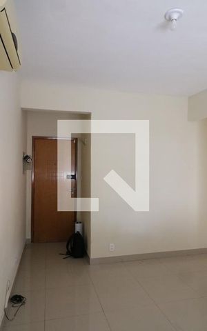 Apartamento à venda com 57m², 2 quartos e 1 vagaSala
