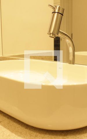 Apartamento para alugar com 63m², 2 quartos e 1 vagaBanheiro