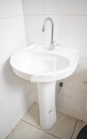 Apartamento para alugar com 59m², 1 quarto e sem vagaBanheiro