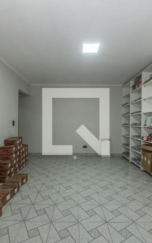 Casa à venda com 145m², 3 quartos e 2 vagas Casa à venda com 145m², 3 quartos e 2 vagasSala de Jantar