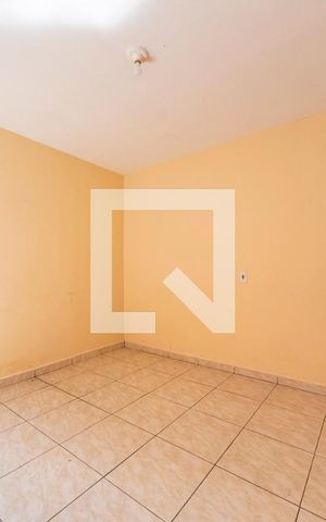 Casa para alugar com 49m², 1 quarto e sem vaga Casa para alugar com 49m², 1 quarto e sem vagaSala