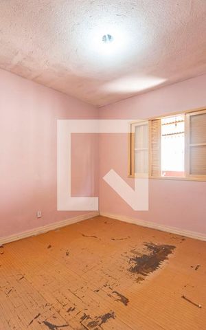 Casa para alugar com 49m², 1 quarto e sem vaga Casa para alugar com 49m², 1 quarto e sem vagaQuarto