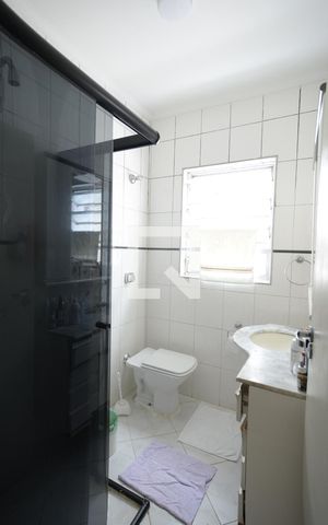 Casa à venda com 215m², 3 quartos e 2 vagasBanheiro Suíte