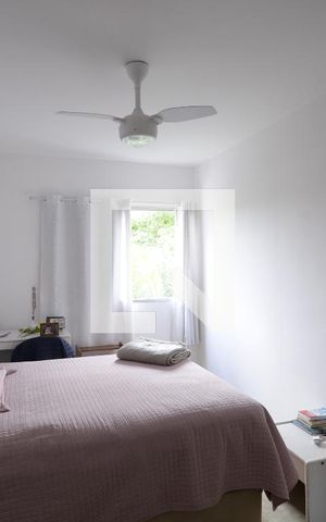 Casa à venda com 215m², 3 quartos e 2 vagasQuarto 1