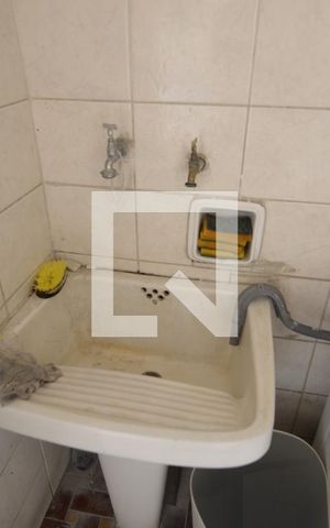Casa à venda com 215m², 3 quartos e 2 vagasÁrea de Serviço