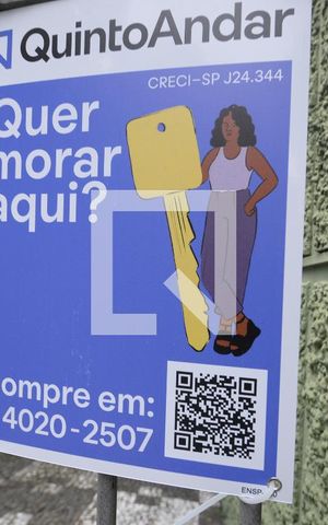 Casa à venda com 215m², 3 quartos e 2 vagasPlaca 
