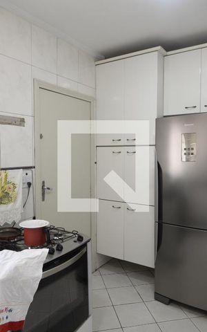 Casa à venda com 215m², 3 quartos e 2 vagasCozinha