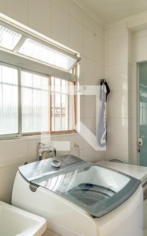 Apartamento à venda com 89m², 4 quartos e 2 vagas Apartamento à venda com 89m², 4 quartos e 2 vagasÁrea de Serviço