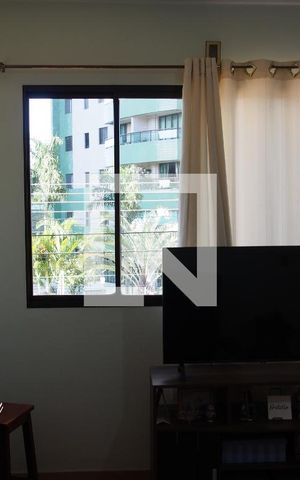 Casa à venda com 303m², 4 quartos e 4 vagasSala