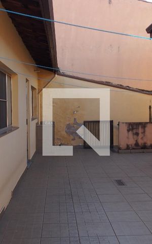 Casa à venda com 303m², 4 quartos e 4 vagasQuintal