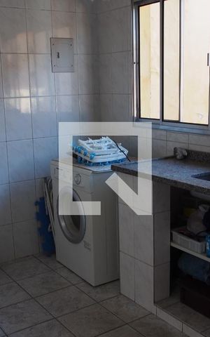 Casa à venda com 303m², 4 quartos e 4 vagasEdícula