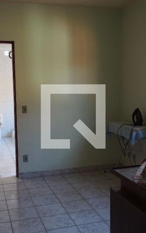 Casa à venda com 303m², 4 quartos e 4 vagasEdícula