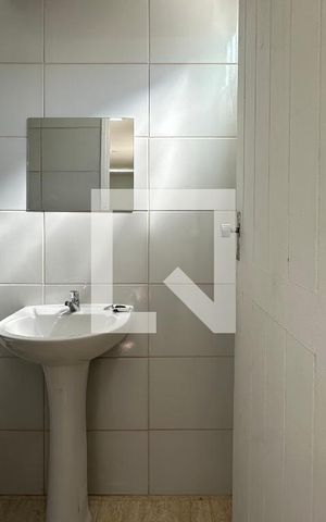 Studio para alugar com 27m², 1 quarto e sem vaga Studio para alugar com 27m², 1 quarto e sem vagaBanheiro