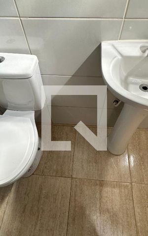 Studio para alugar com 27m², 1 quarto e sem vaga Studio para alugar com 27m², 1 quarto e sem vagaBanheiro