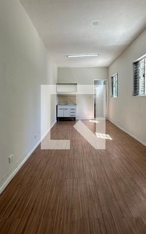 Studio para alugar com 27m², 1 quarto e sem vaga Studio para alugar com 27m², 1 quarto e sem vagaStudio