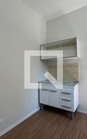 Studio para alugar com 27m², 1 quarto e sem vaga Studio para alugar com 27m², 1 quarto e sem vagaCozinha