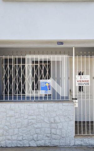 Casa à venda com 100m², 2 quartos e sem vagaFachada
