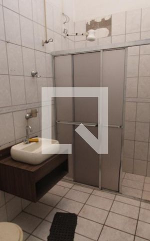 Casa à venda com 100m², 2 quartos e sem vagaBanheiro 2