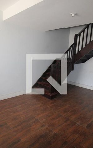 Casa à venda com 100m², 2 quartos e sem vagaSala