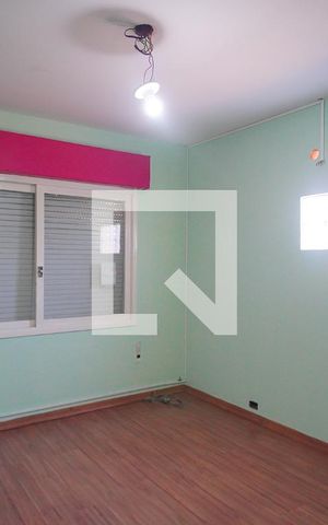 Casa à venda com 190m², 3 quartos e 2 vagas Casa à venda com 190m², 3 quartos e 2 vagasQuarto 1