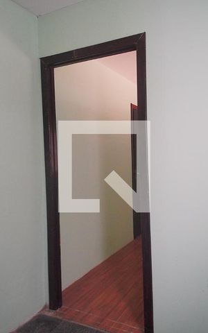 Casa à venda com 190m², 3 quartos e 2 vagas Casa à venda com 190m², 3 quartos e 2 vagasCloset Quarto 2