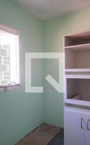 Casa à venda com 190m², 3 quartos e 2 vagas Casa à venda com 190m², 3 quartos e 2 vagasCloset Quarto 2