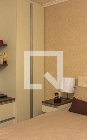 Casa à venda com 250m², 2 quartos e 2 vagas Casa à venda com 250m², 2 quartos e 2 vagasQuarto 1