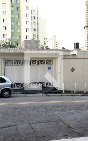 Casa à venda com 127m², 2 quartos e 2 vagasFachada