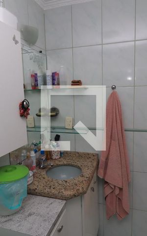Apartamento à venda com 77m², 3 quartos e 2 vagasBanheiro Social