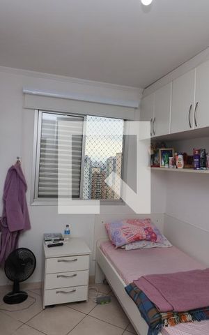 Apartamento à venda com 77m², 3 quartos e 2 vagasQuarto 2
