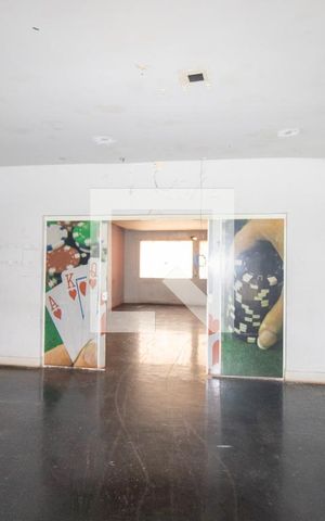 Casa para alugar com 350m², 2 quartos e 10 vagasSala de Star