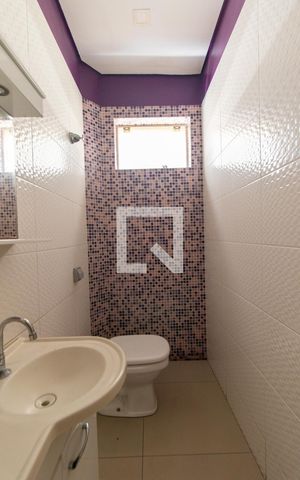 Casa para alugar com 350m², 2 quartos e 10 vagasBanheiro Social 2