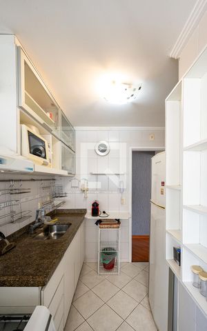 Apartamento à venda com 49m², 2 quartos e 1 vaga Apartamento à venda com 49m², 2 quartos e 1 vagaCozinha