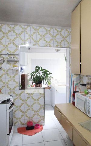 Apartamento à venda com 58m², 2 quartos e 1 vagaCozinha e Área de Serviço