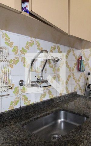 Apartamento à venda com 58m², 2 quartos e 1 vagaCozinha e Área de Serviço