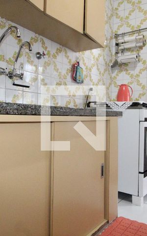 Apartamento à venda com 58m², 2 quartos e 1 vagaCozinha e Área de Serviço