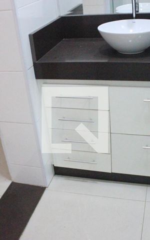 Casa para alugar com 115m², 2 quartos e sem vagaBanheiro 1