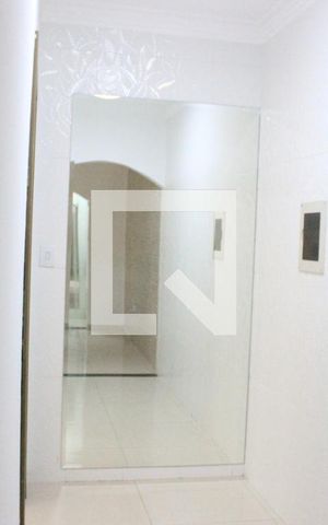 Casa para alugar com 115m², 2 quartos e sem vagaCorredor do Quarto 1