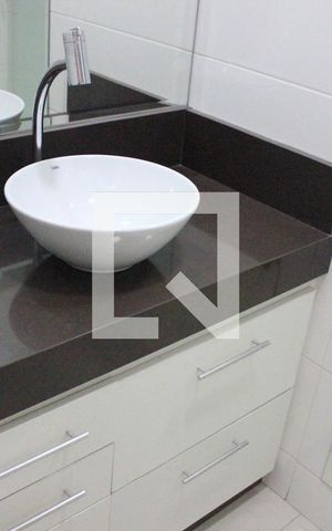 Casa para alugar com 115m², 2 quartos e sem vagaBanheiro 1